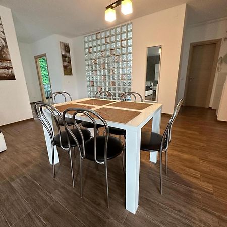 Apartament Lux Albert โอลิมป์ ภายนอก รูปภาพ