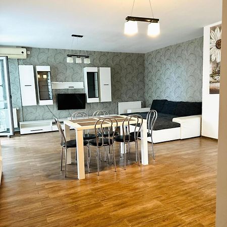 Apartament Lux Albert โอลิมป์ ภายนอก รูปภาพ